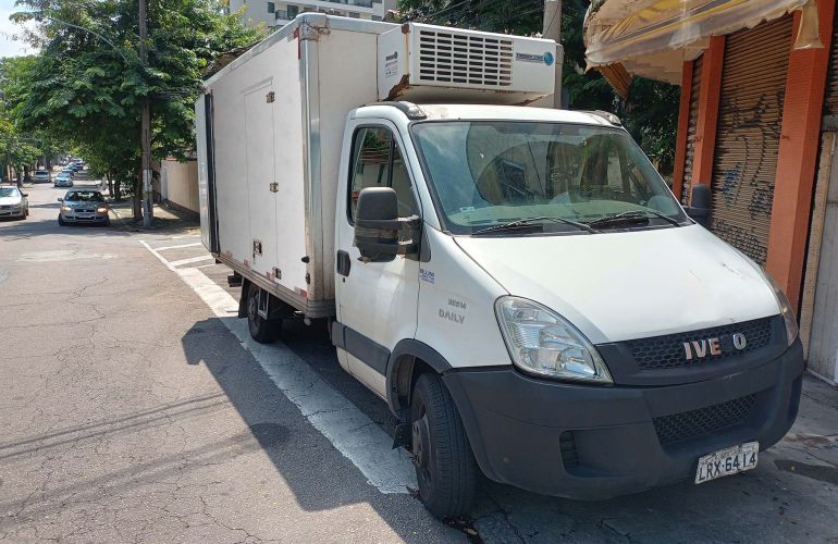 Iveco Daily Chassi 35S14 CS 3750 - Foto #6