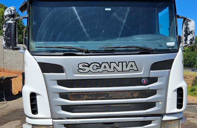 Scania G-420 B 6X4 SZ (3 Eixos)(Cam.) - Foto #3