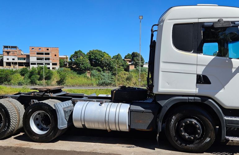 Scania G-420 B 6X4 SZ (3 Eixos)(Cam.) - Foto #7
