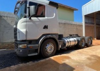 Scania R-420 A 6X4 NA (Reb. 3 Eixos) - Foto #2