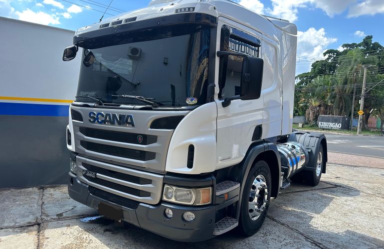 Scania P-360 LA 4X2 - Foto #1