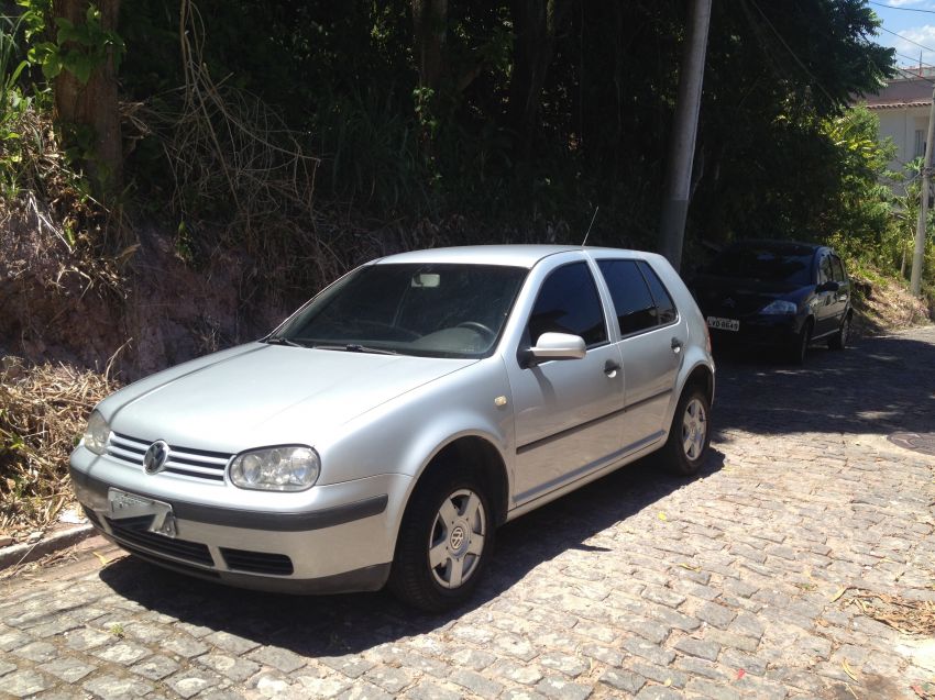 Volkswagen Golf 1.6 MI 2000/2000 Salão do Carro 68378