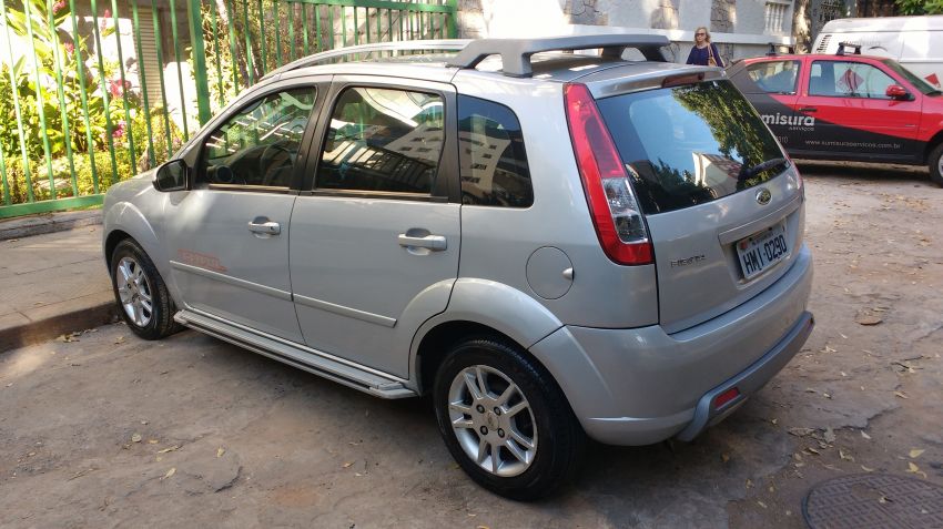 Ford Fiesta Hatch Trail 1.6 (Flex) 2009/2010 - Salão do ...