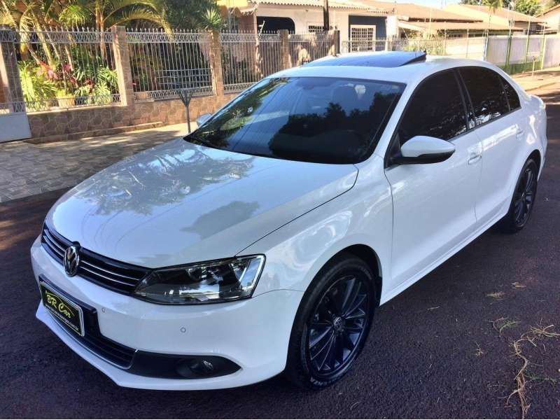 volkswagen jetta 2012 branco 69320 0