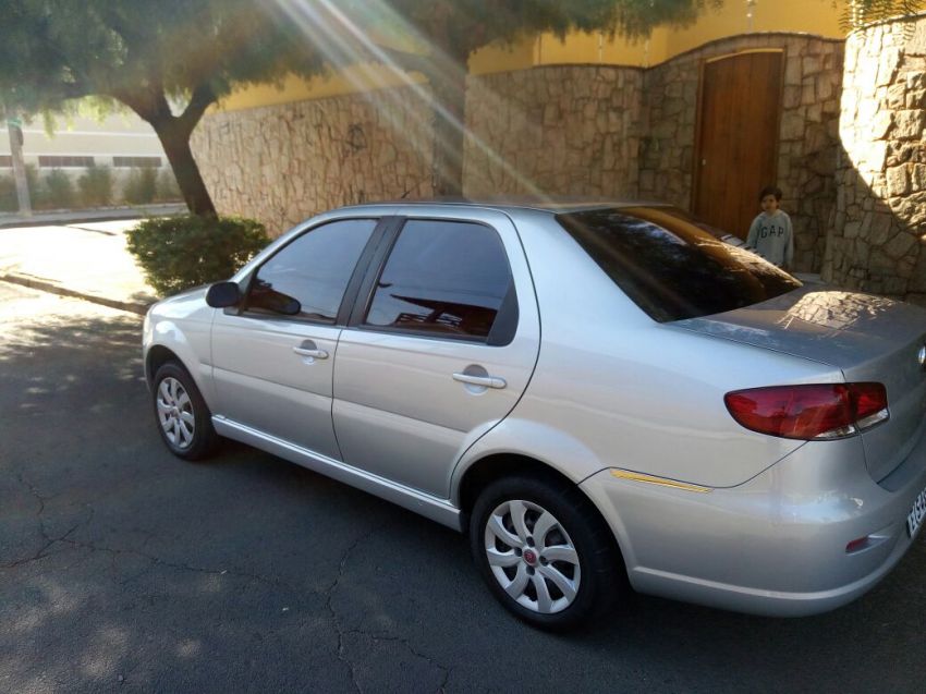 Fiat siena 2010