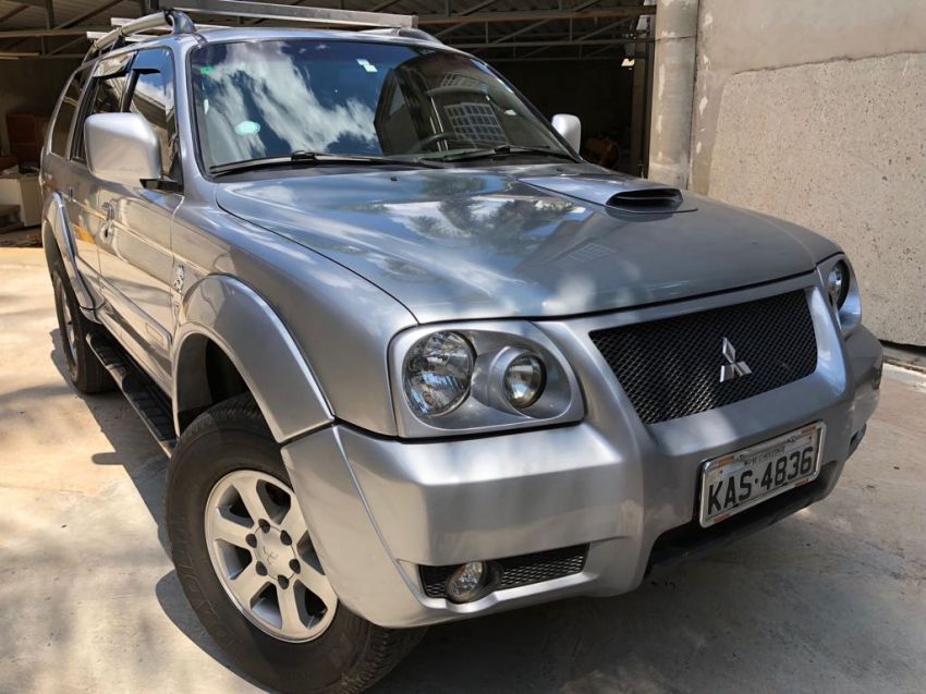 Mitsubishi pajero sport 2007