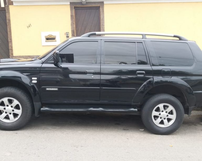 Mitsubishi pajero sport 2008