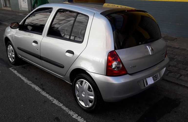 Renault Clio Hatch. Campus 1.0 16V (flex) 4p 2010/2011 - Salão do Carro