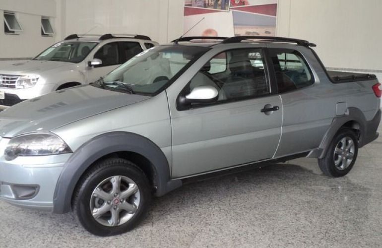 Fiat Strada Trekking Cabine Dupla 1 6 16v Flex 2015 2015 Salao