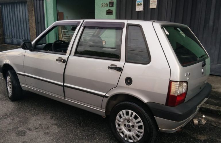 Fiat Uno Mille Fire 1.0 (Flex) 4P 2005\/2006 - Sal\u00e3o do Carro - 210773