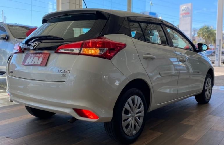 Toyota Yaris 1.3 16V Xl 2019/2020 - Salão do Carro - 259861