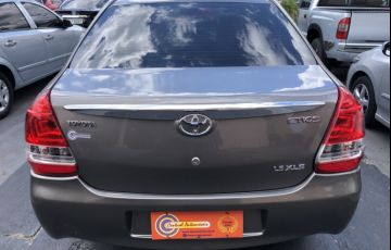 Toyota Etios Sedan XLS 1.5 (Flex) (Aut) - Foto #5