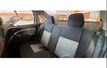 Ford Fiesta Sedan 1.6 (Flex) - Foto #10