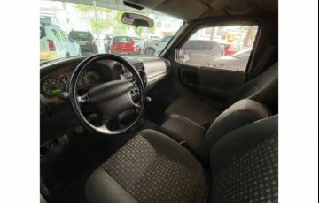 Ford Ranger XLS 4x2 2.3 16V (Cab Dupla)