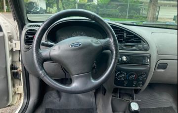 Ford Fiesta Hatch GL Class 1.0 MPi - Foto #8