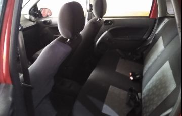 Ford Fiesta Hatch 1.0 (Flex) - Foto #7