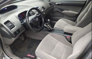 Honda Civic Sedan LXS 1.8 - Foto #7