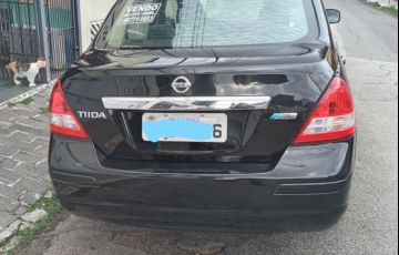 Nissan Tiida Sedan 1.8 16V (Flex)