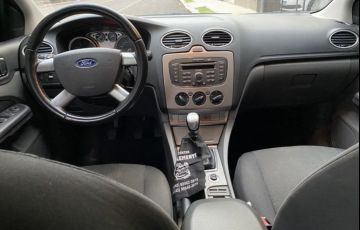 Ford Focus Hatch SE Plus 1.6 TiVCT - Foto #5