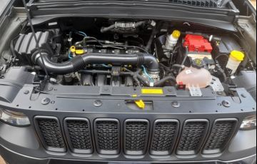 Jeep Renegade 1.8 Sport (Aut) - Foto #6