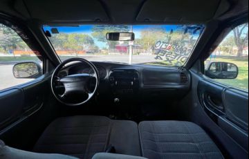 Ford Ranger XL 4x4 2.5 Turbo (Cab Dupla)
