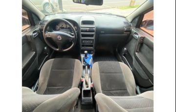 Chevrolet Astra Hatch Elegance 2.0 (Flex) - Foto #9
