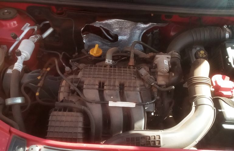 Renault Sandero Authentique 1.0 16V (Flex) - Foto #6