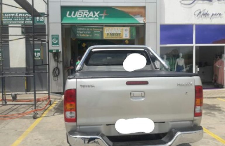 Toyota Hilux SR 4X2 2.7 16V (cab. dupla) - Foto #1