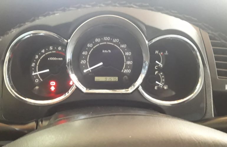 Toyota Hilux SR 4X2 2.7 16V (cab. dupla) - Foto #4