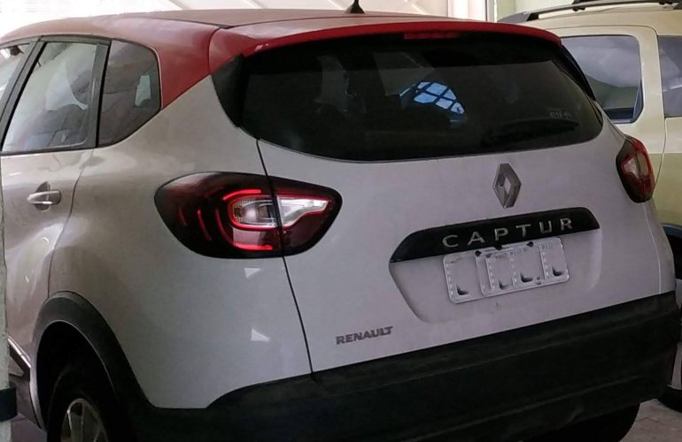 Renault Captur Life 1.6 CVT - Foto #5