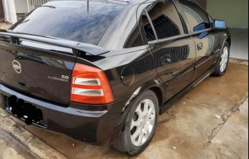 Chevrolet Astra Hatch Elegance 2.0 (Flex) - Foto #4