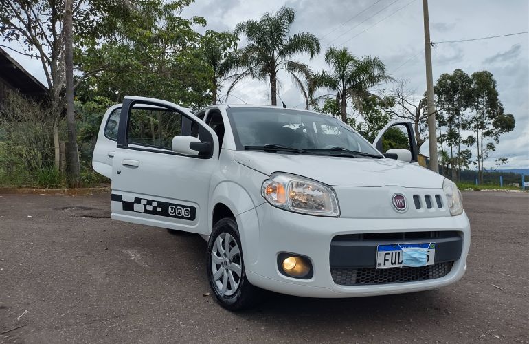 Fiat Uno Economy 1.4 8V Flex 4 portas - Revista Carro