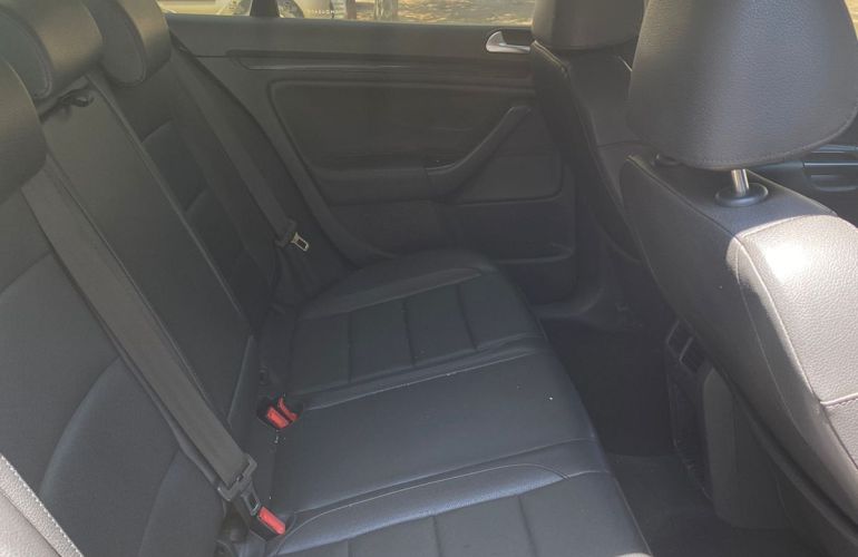 Volkswagen Jetta 2.5 20V - Foto #1