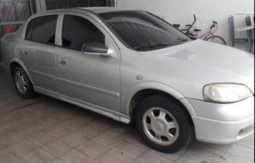 Chevrolet Astra Sedan GL Milenium 1.8 MPFi - Foto #5