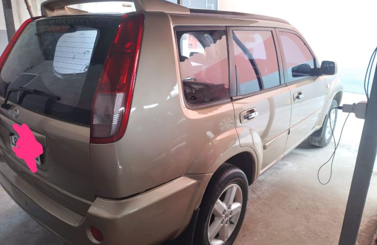 Nissan X-Trail GX - Foto #3