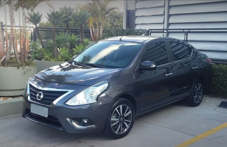 Nissan Versa V Sl Cvt Flex Sal O Do Carro