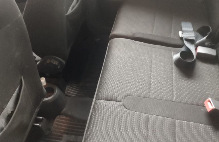 Fiat Idea ELX 1.4 (Flex) - Foto #4
