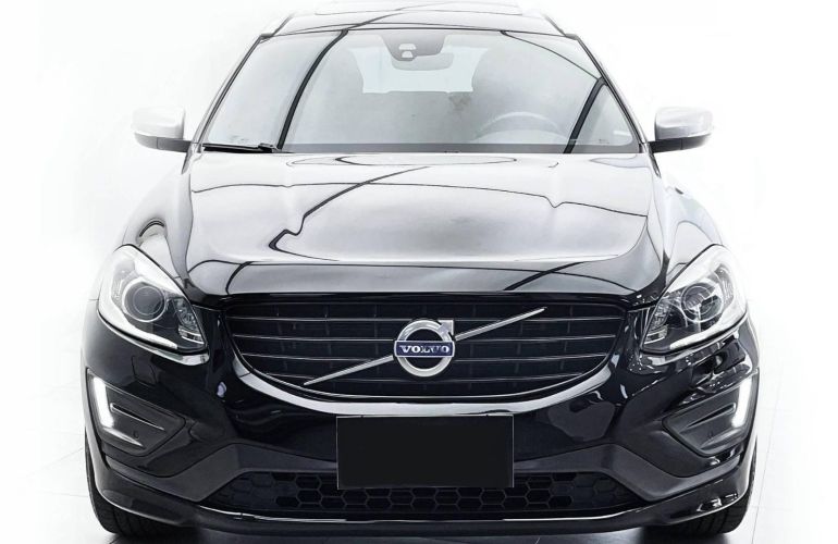 Volvo XC60 2.0 T5 Drive-E R-Design - Foto #4