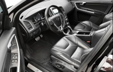 Volvo XC60 2.0 T5 Drive-E R-Design - Foto #6
