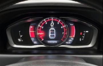Volvo XC60 2.0 T5 Drive-E R-Design - Foto #10