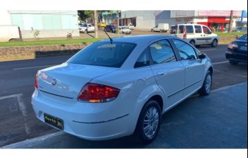 Fiat Linea Essence 1.8 16V (Flex) - Foto #4