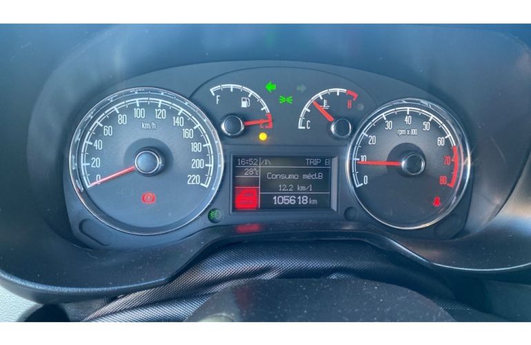 Fiat Linea Essence 1.8 16V (Flex) - Foto #7