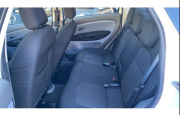 Fiat Linea Essence 1.8 16V (Flex) - Foto #9