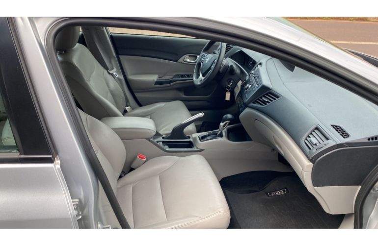 Honda New Civic LXR 2.0 i-VTEC (Aut) (Flex) - Foto #9
