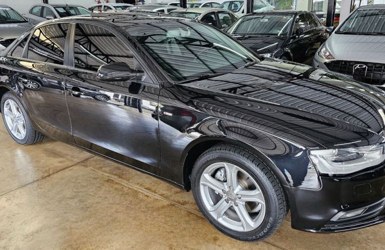 Audi A4 2.0 Tfsi Attraction 180cv - Foto #2