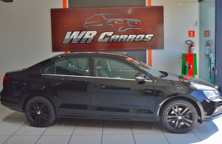 Volkswagen Jetta 2.0 TSi Highline 211cv - Foto #1