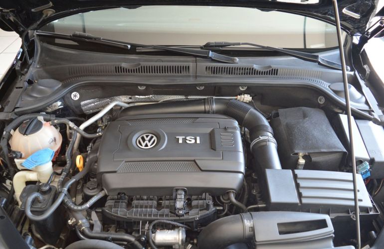 Volkswagen Jetta 2.0 TSi Highline 211cv - Foto #7