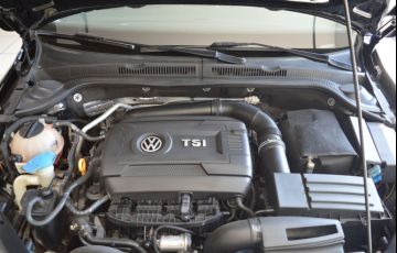 Volkswagen Jetta 2.0 TSi Highline 211cv - Foto #7
