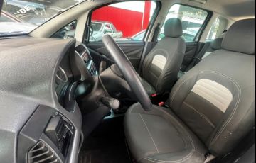 Fiat Idea 1.4 MPi Attractive 8v - Foto #7