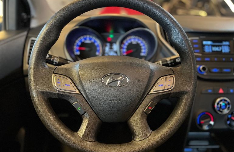 Hyundai Hb20 1.0 Unique 12v - Foto #10